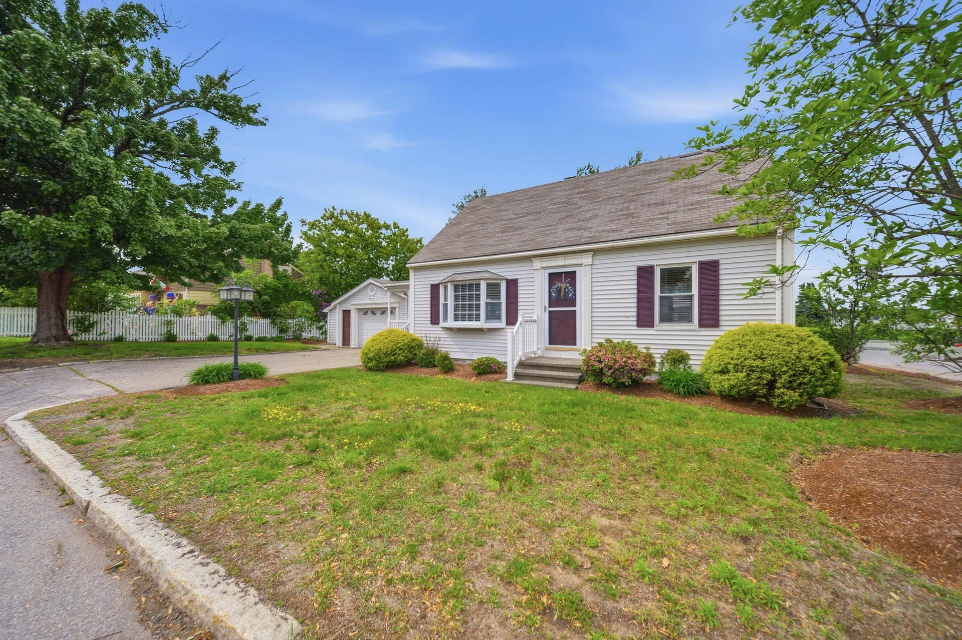 220 Norfolk Street Manchester NH 03103