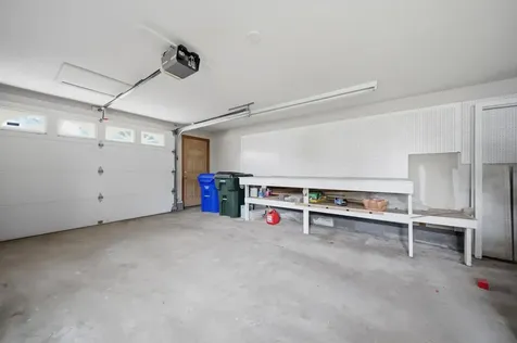 220 Norfolk Street Manchester NH 03103