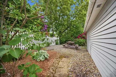 220 Norfolk Street Manchester NH 03103