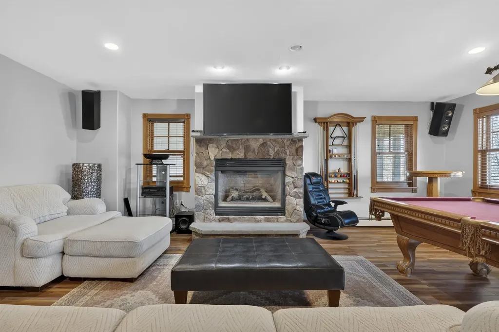 416 Crawford Ridge Road Carroll NH 03575