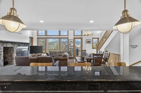 416 Crawford Ridge Road Carroll NH 03575