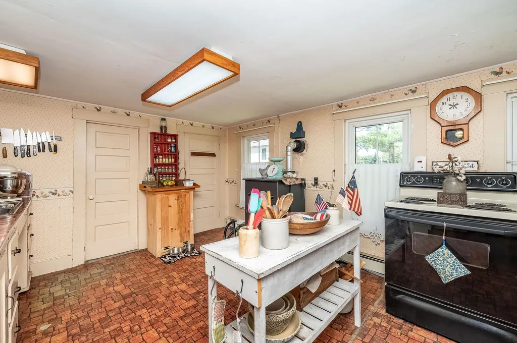 1 Stewart Court Rochester NH 03867