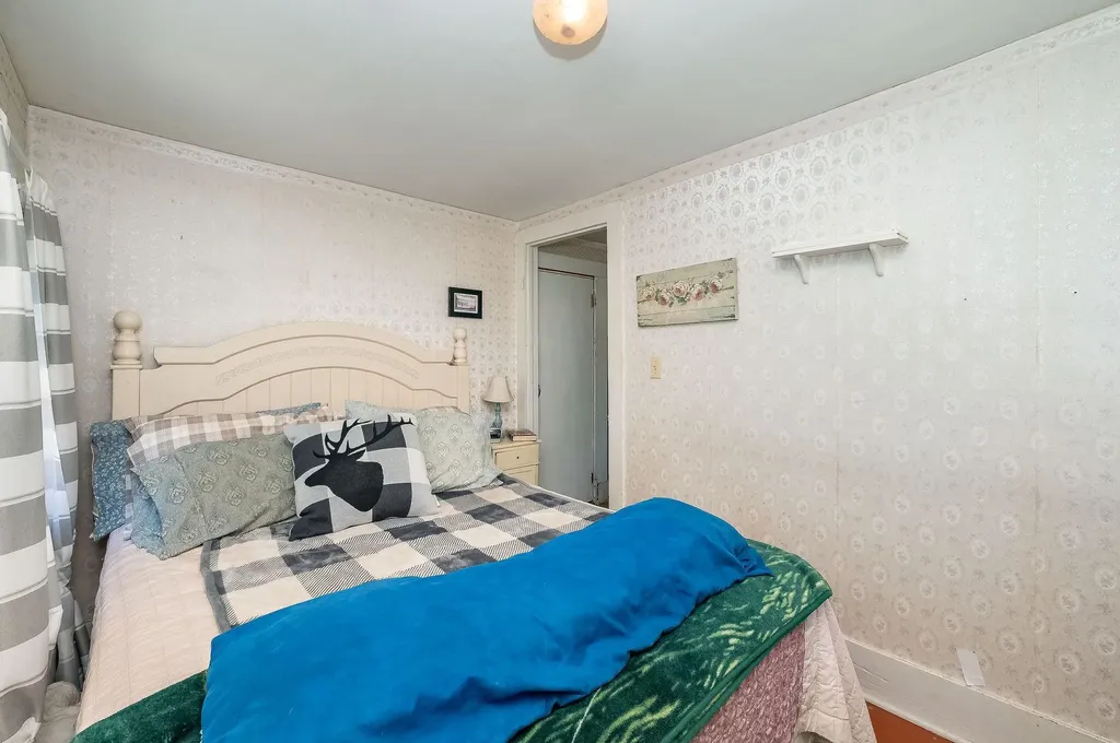 1 Stewart Court Rochester NH 03867