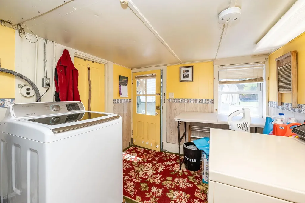 1 Stewart Court Rochester NH 03867