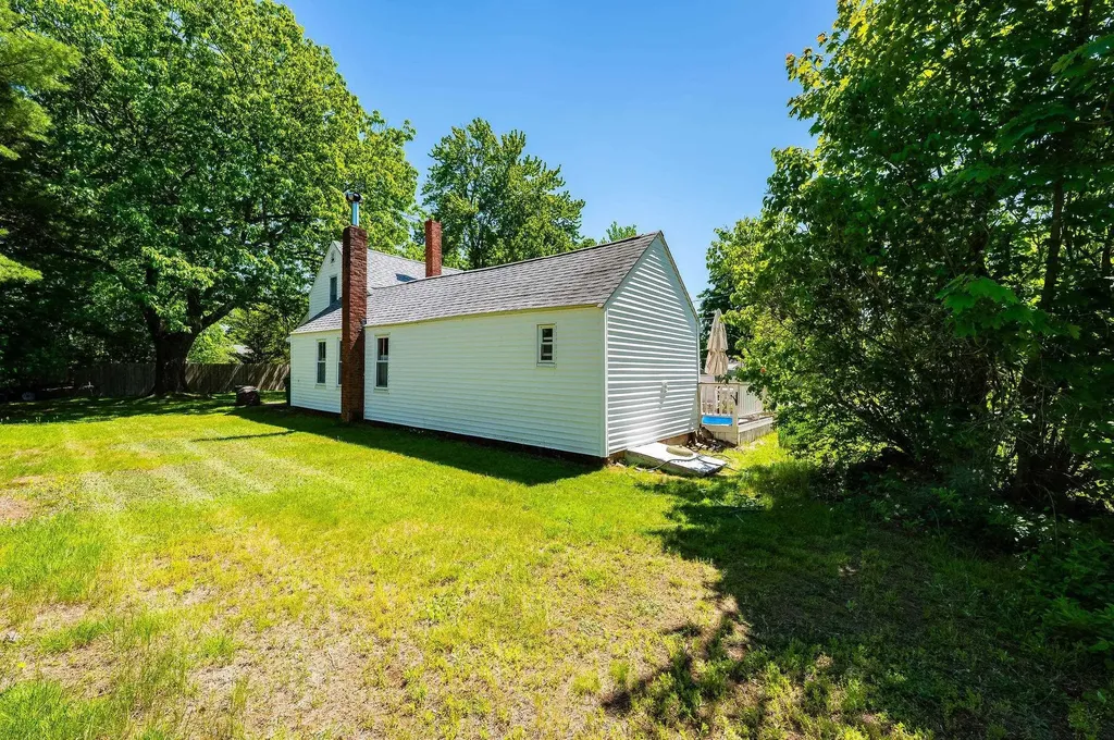 1 Stewart Court Rochester NH 03867