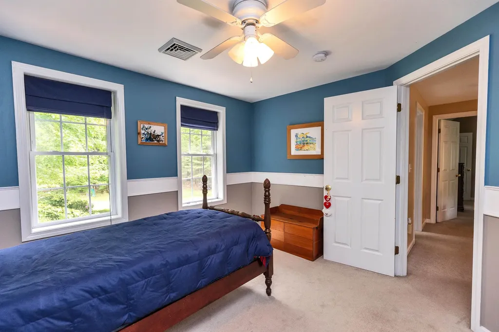 5 Captain Danforth Lane Amherst NH 03031