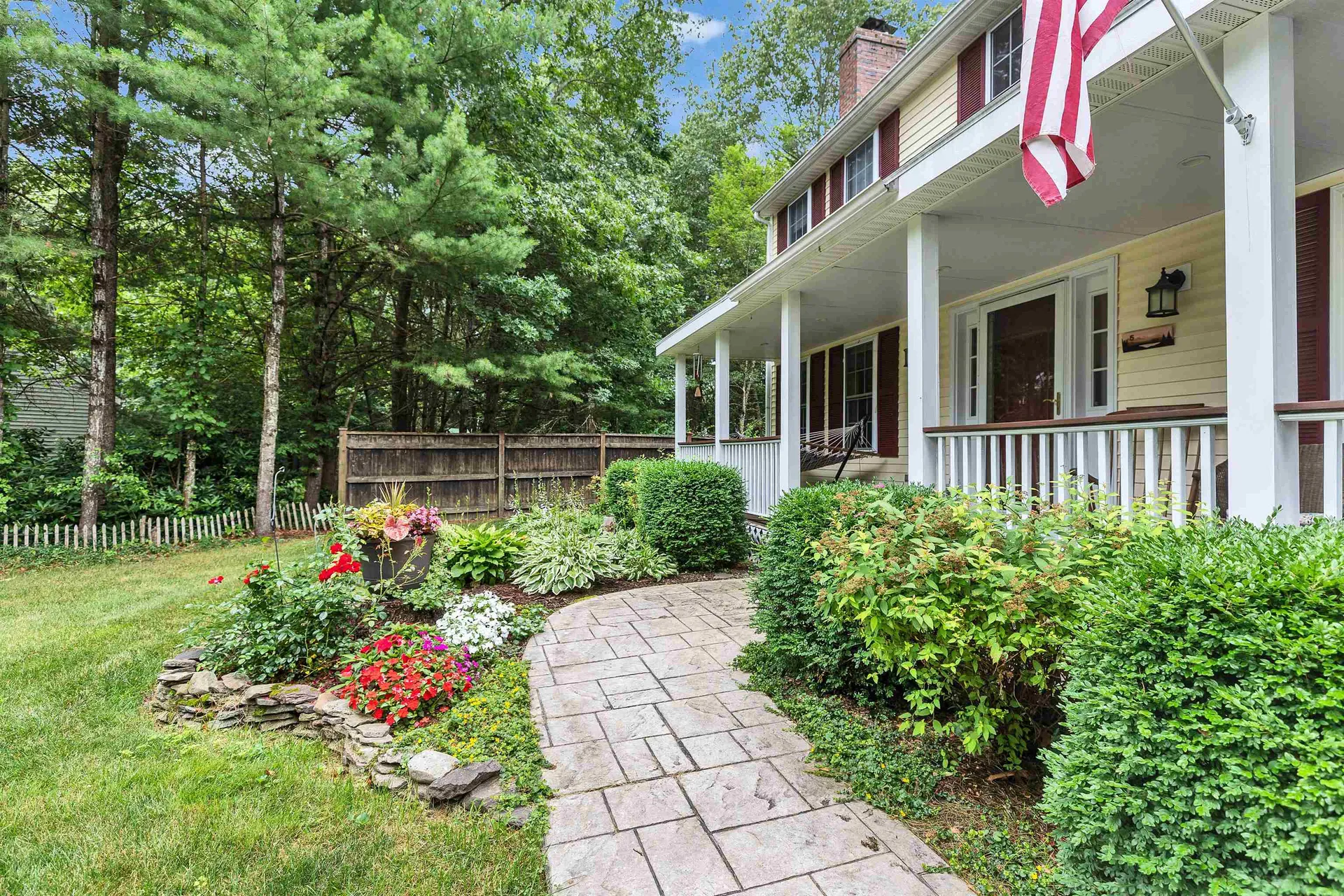 5 Captain Danforth Lane Amherst NH 03031
