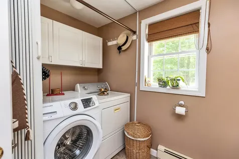 5 Captain Danforth Lane Amherst NH 03031