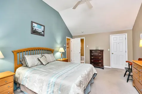 5 Captain Danforth Lane Amherst NH 03031