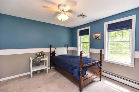 5 Captain Danforth Lane Amherst NH 03031