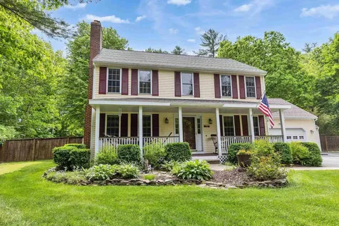 5 Captain Danforth Lane Amherst NH 03031