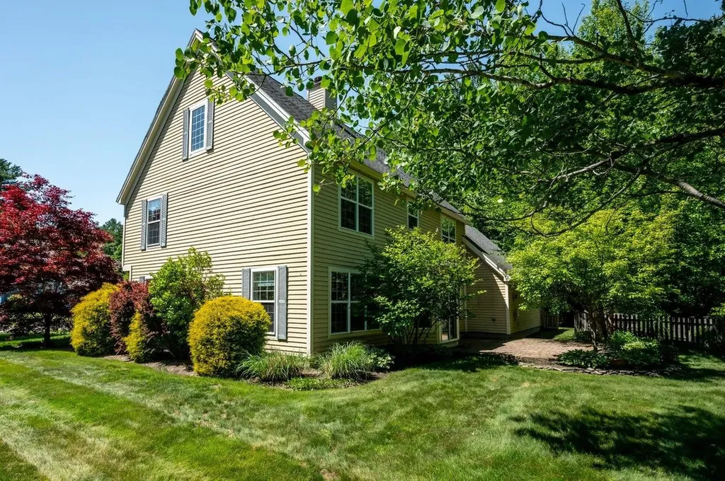 7 Blue Heron Drive Dover NH 03820