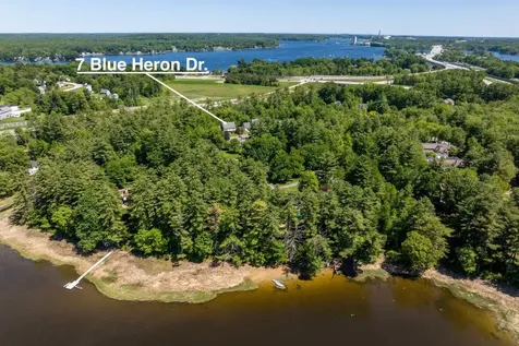 7 Blue Heron Drive Dover NH 03820