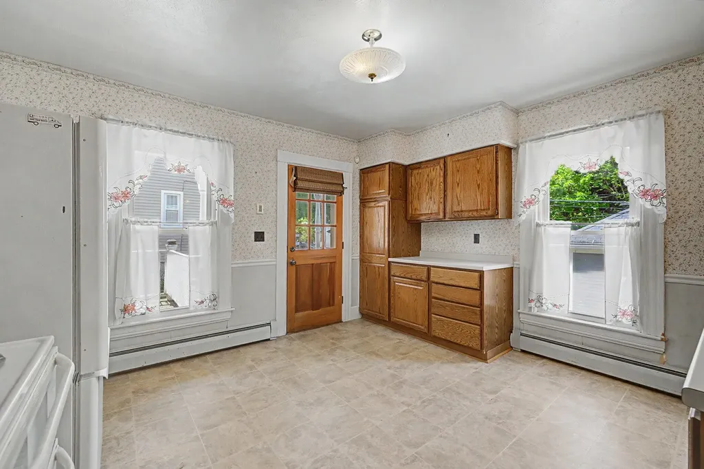 326 Walnut Street Manchester NH 03104