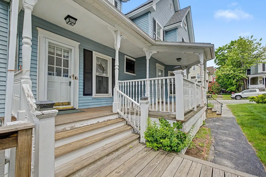 326 Walnut Street Manchester NH 03104