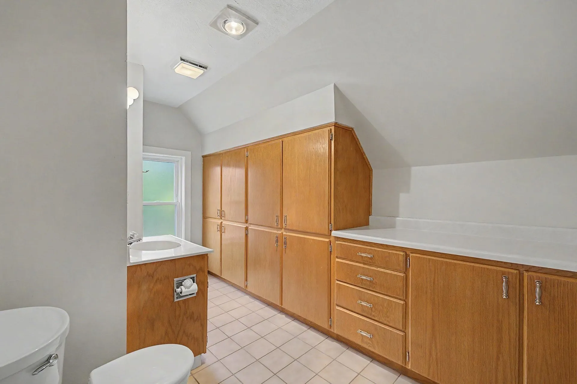 326 Walnut Street Manchester NH 03104