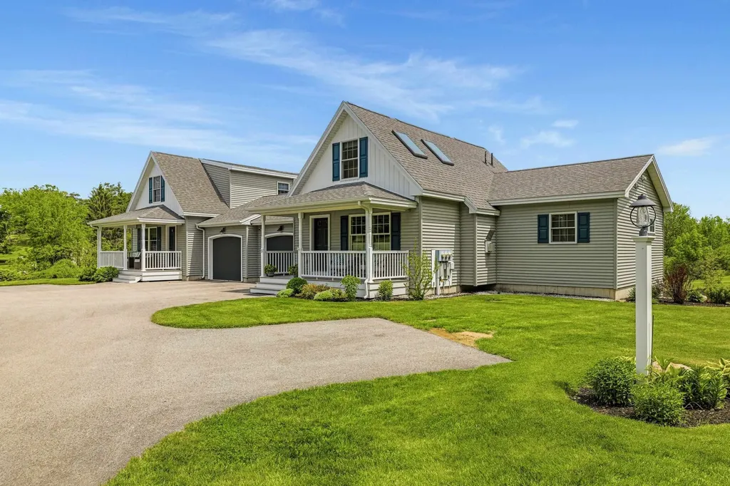 3 Henderson Way Greenland NH 03840
