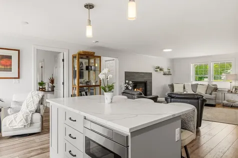 3 Henderson Way Greenland NH 03840