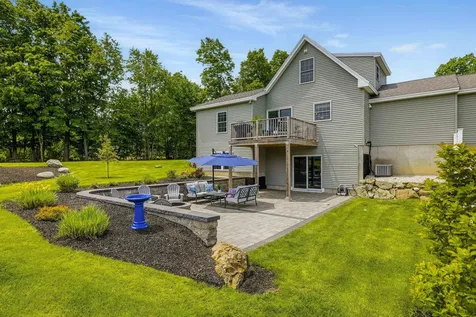 3 Henderson Way Greenland NH 03840