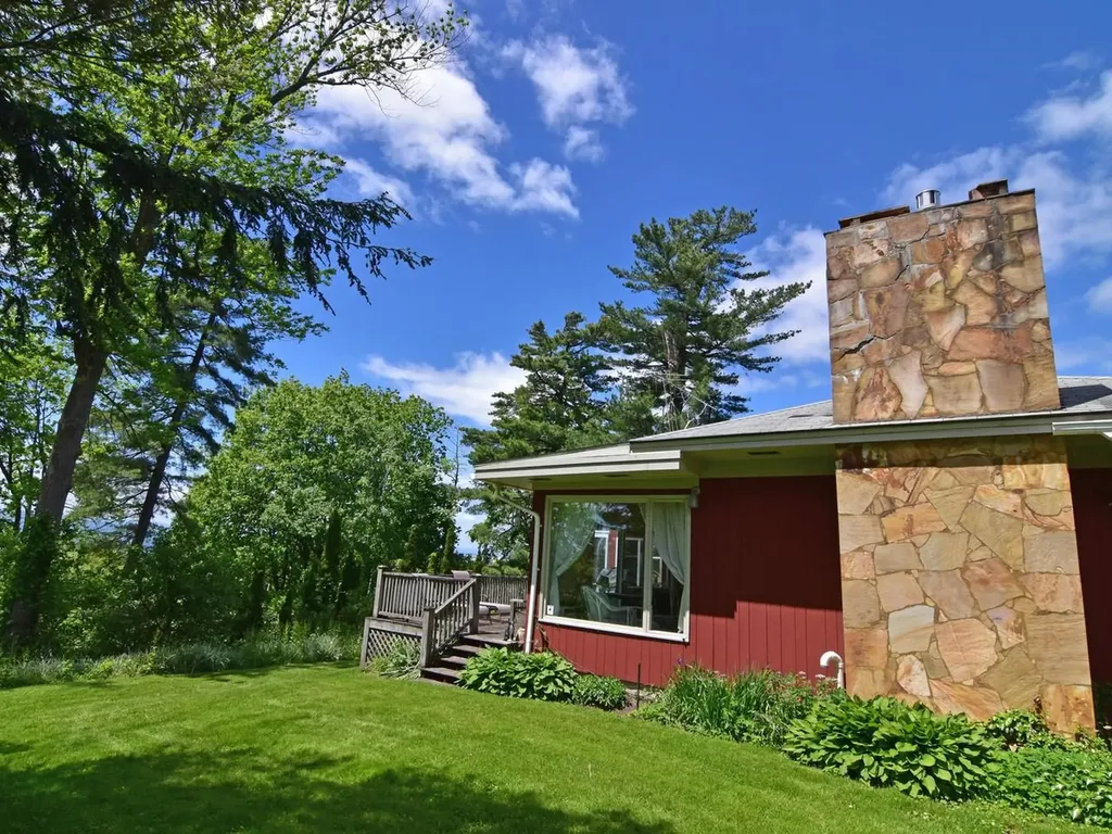 33 Summit Ridge Burlington VT 05401