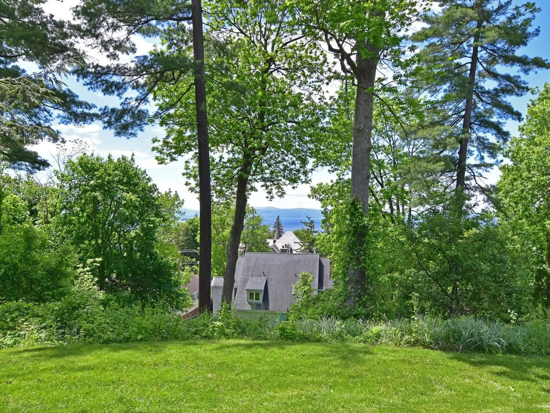 33 Summit Ridge Burlington VT 05401