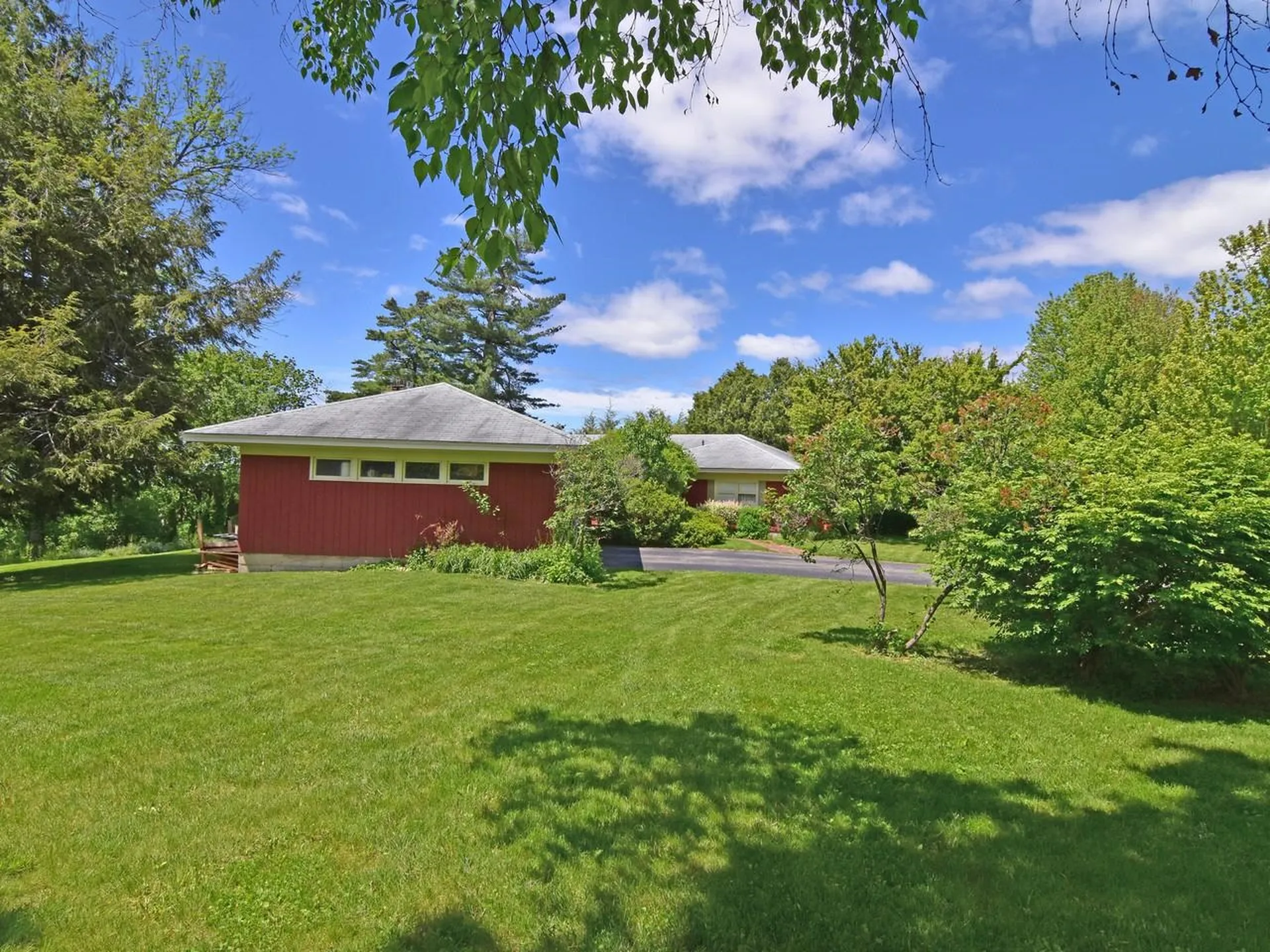 33 Summit Ridge Burlington VT 05401