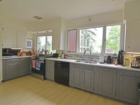 33 Summit Ridge Burlington VT 05401