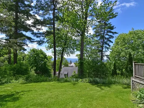 33 Summit Ridge Burlington VT 05401