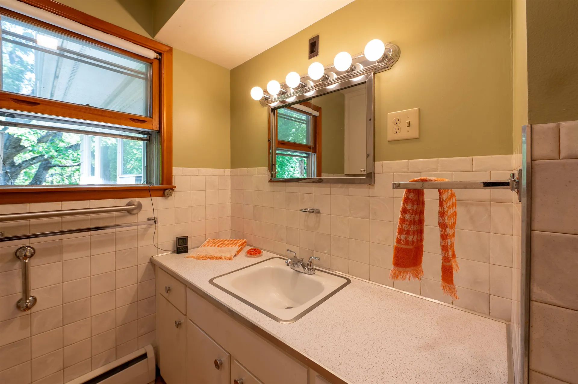 99 Jackson Avenue Rutland City VT 05701