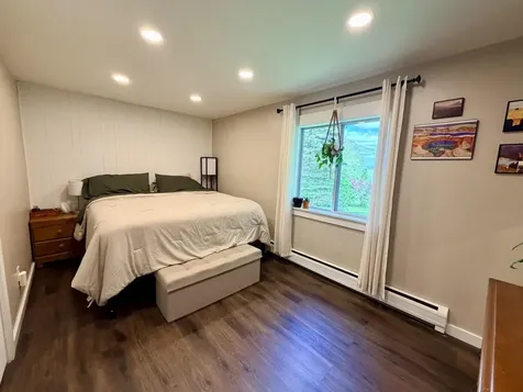 13 Scottsdale Road Newport City VT 05855