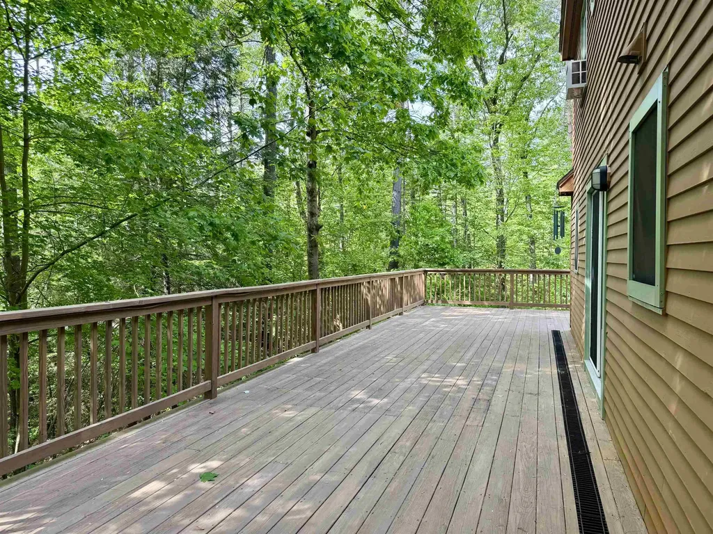 157 Little Tooky Road Hopkinton NH 03229