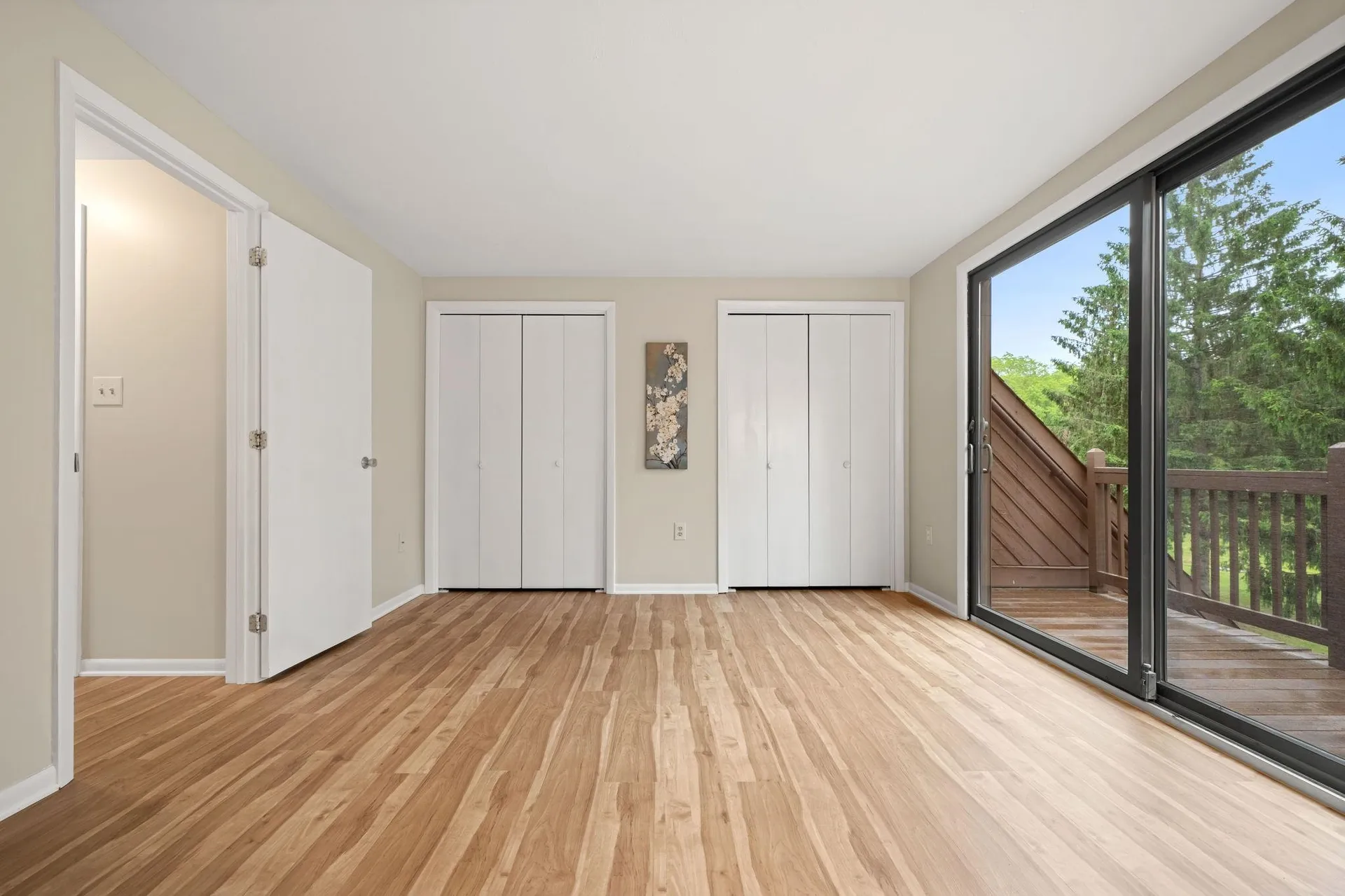 52 Spring Cove Road Nashua NH 03062