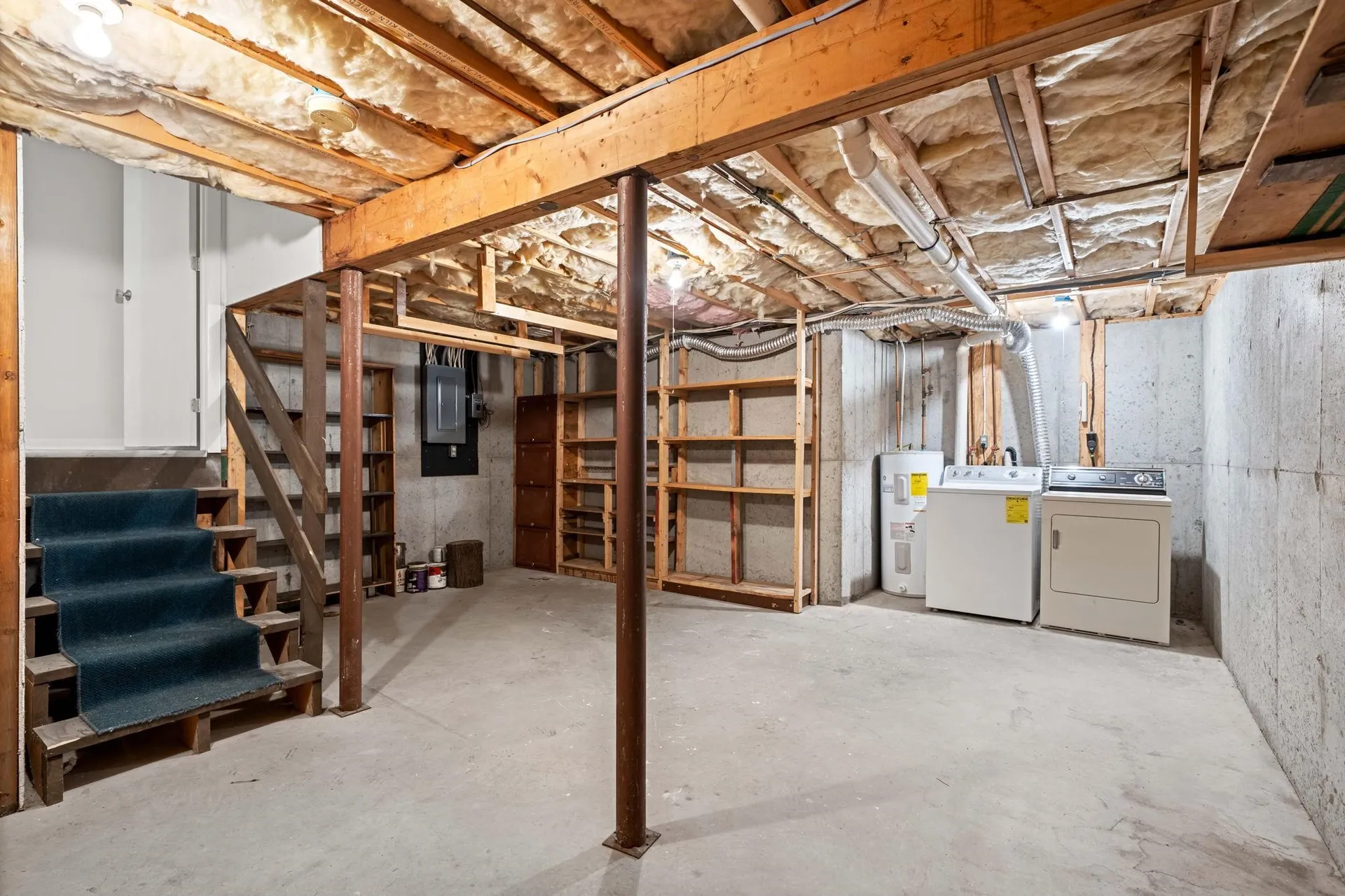 52 Spring Cove Road Nashua NH 03062