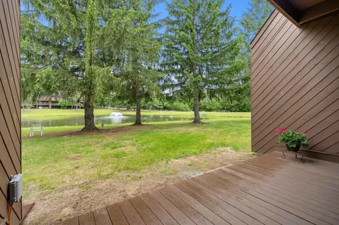 52 Spring Cove Road Nashua NH 03062