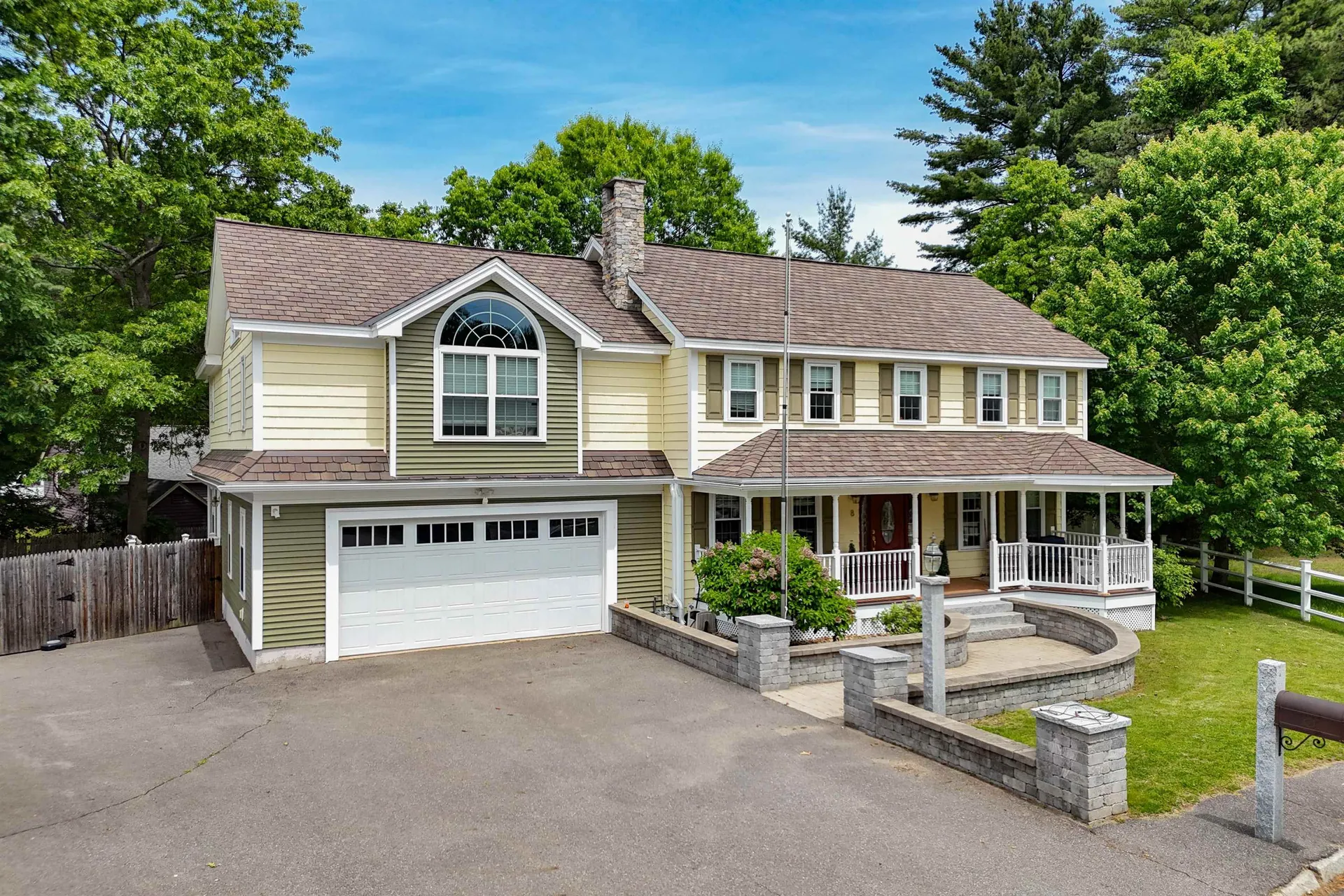 8 Ferncroft Drive Nashua NH 03063