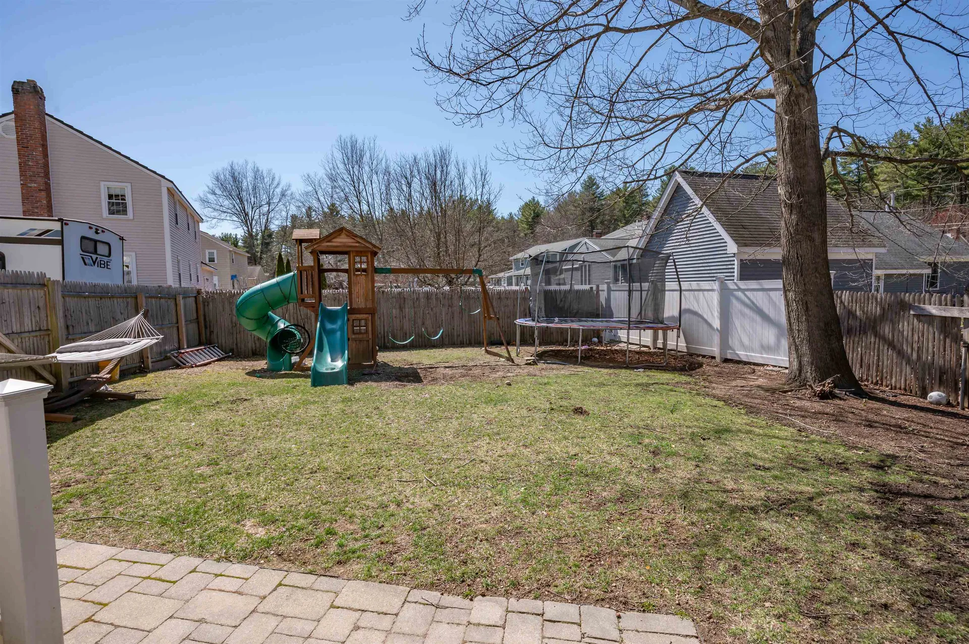 8 Ferncroft Drive Nashua NH 03063