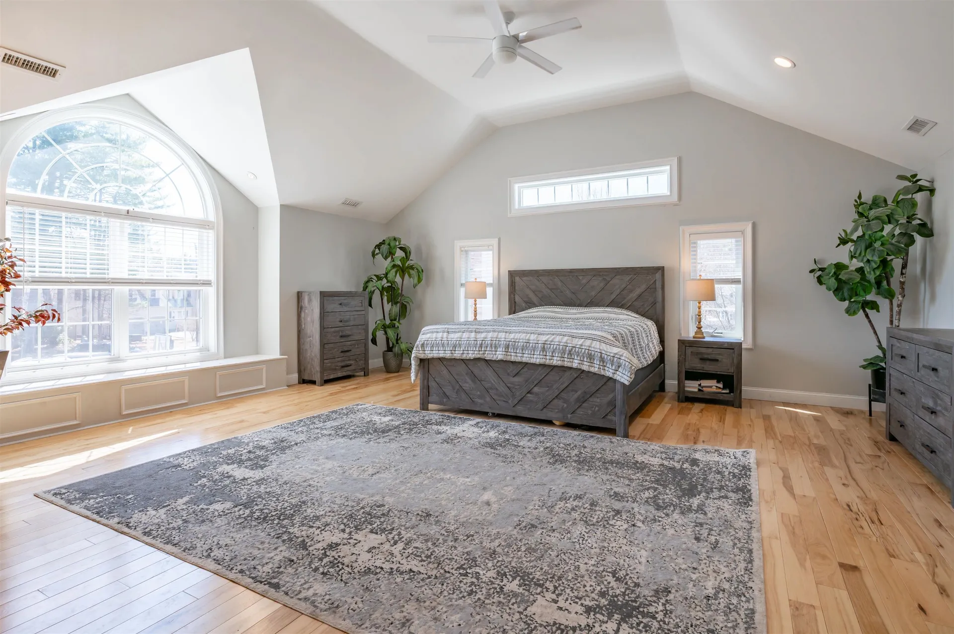 8 Ferncroft Drive Nashua NH 03063