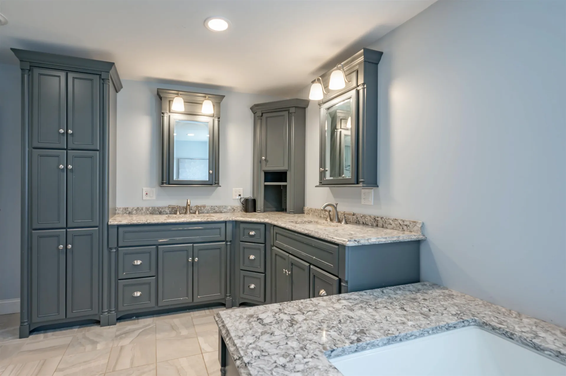 8 Ferncroft Drive Nashua NH 03063