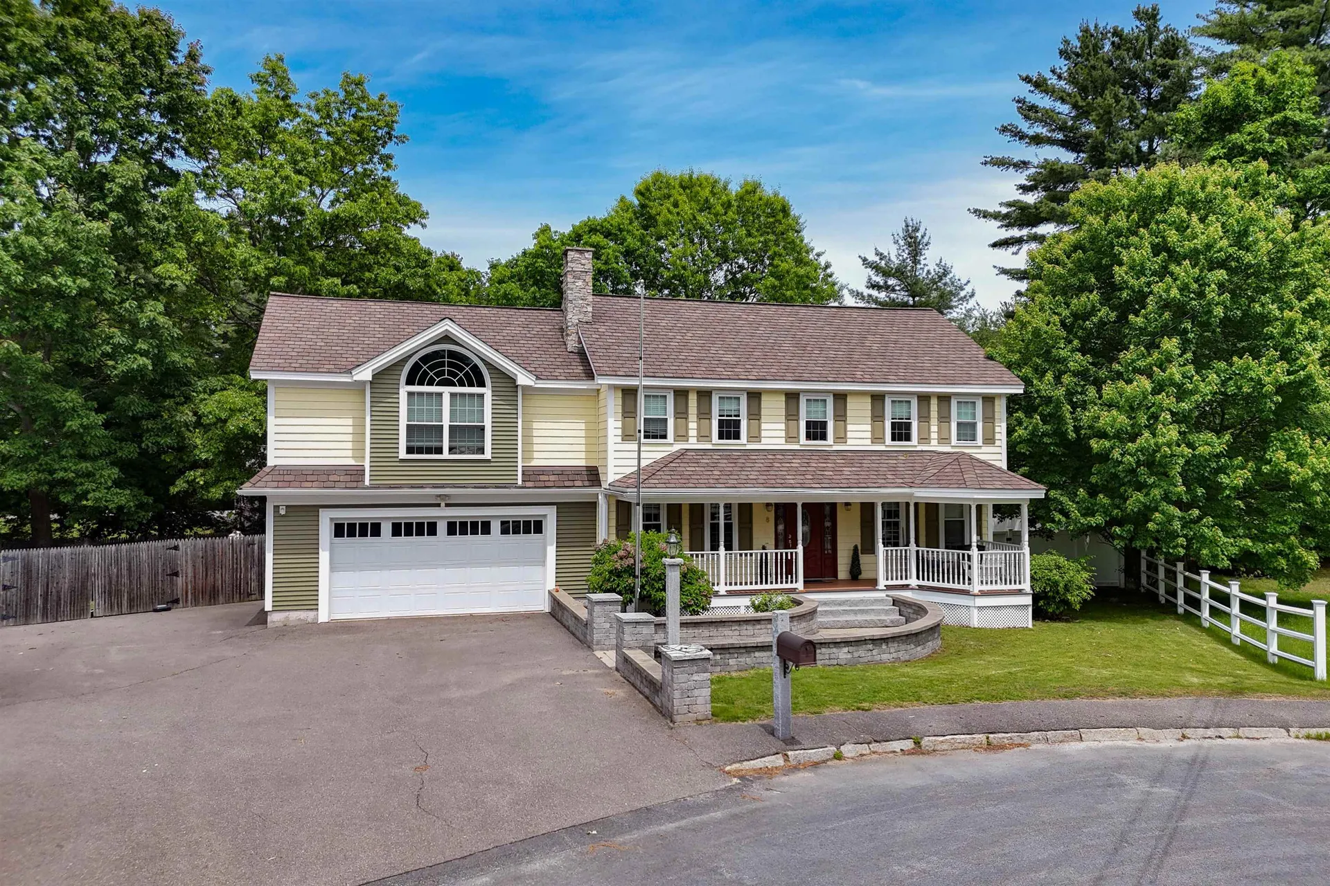 8 Ferncroft Drive Nashua NH 03063