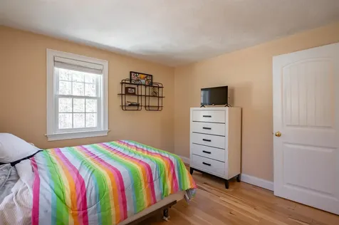8 Ferncroft Drive Nashua NH 03063