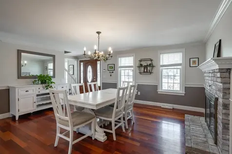 8 Ferncroft Drive Nashua NH 03063