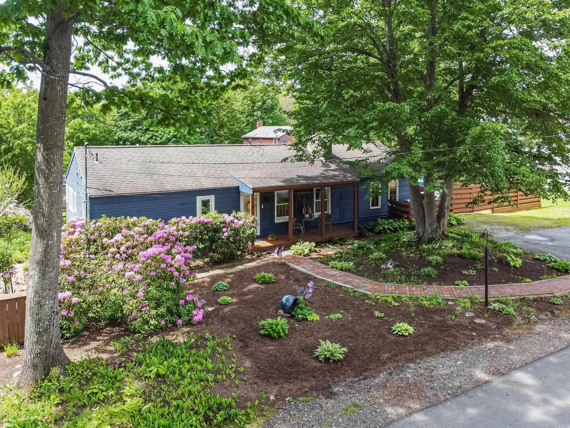 17 Island Pond Road Hampstead NH 03841