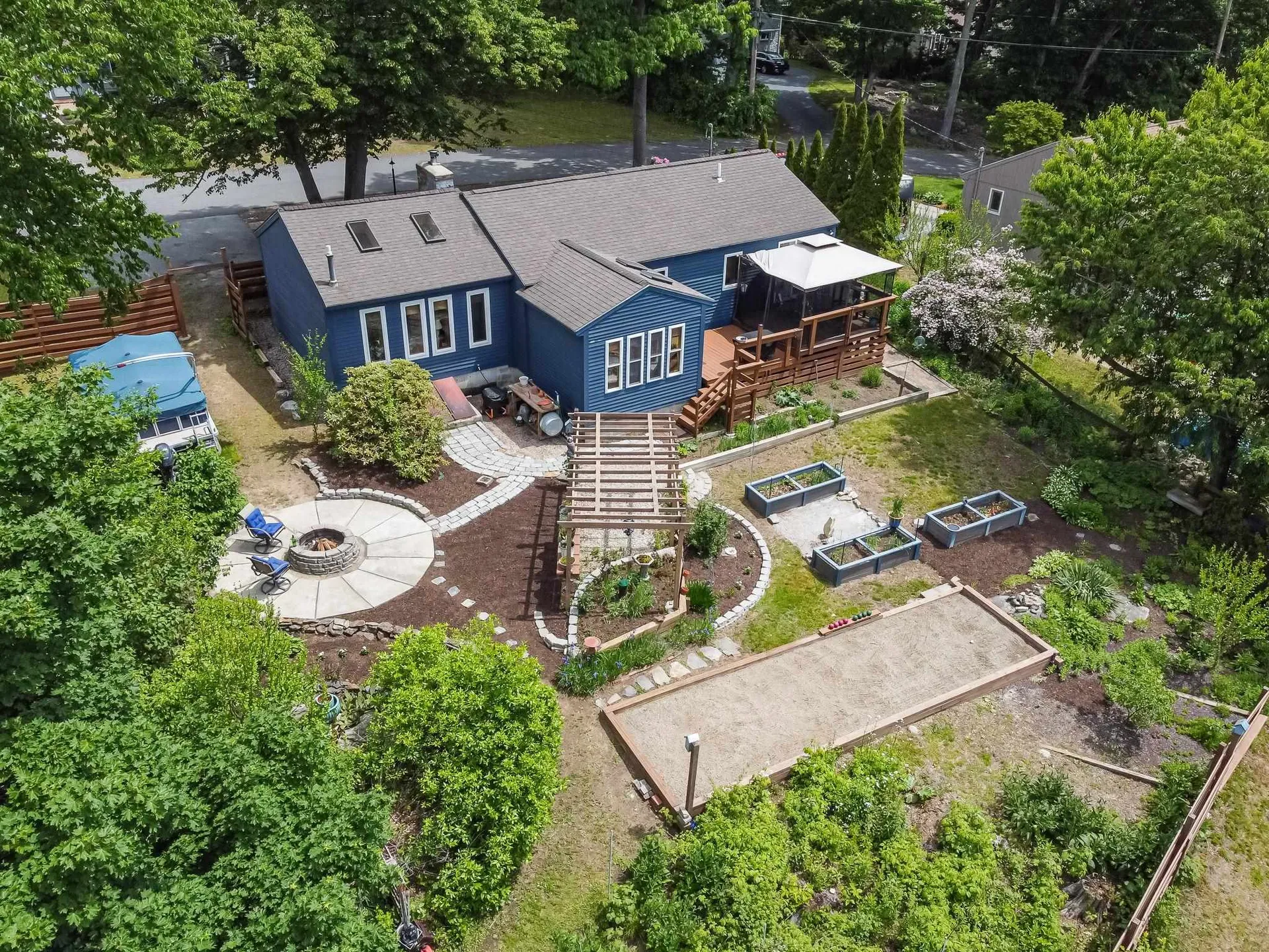 17 Island Pond Road Hampstead NH 03841