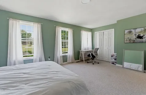 55 Melendy Road Hudson NH 03051
