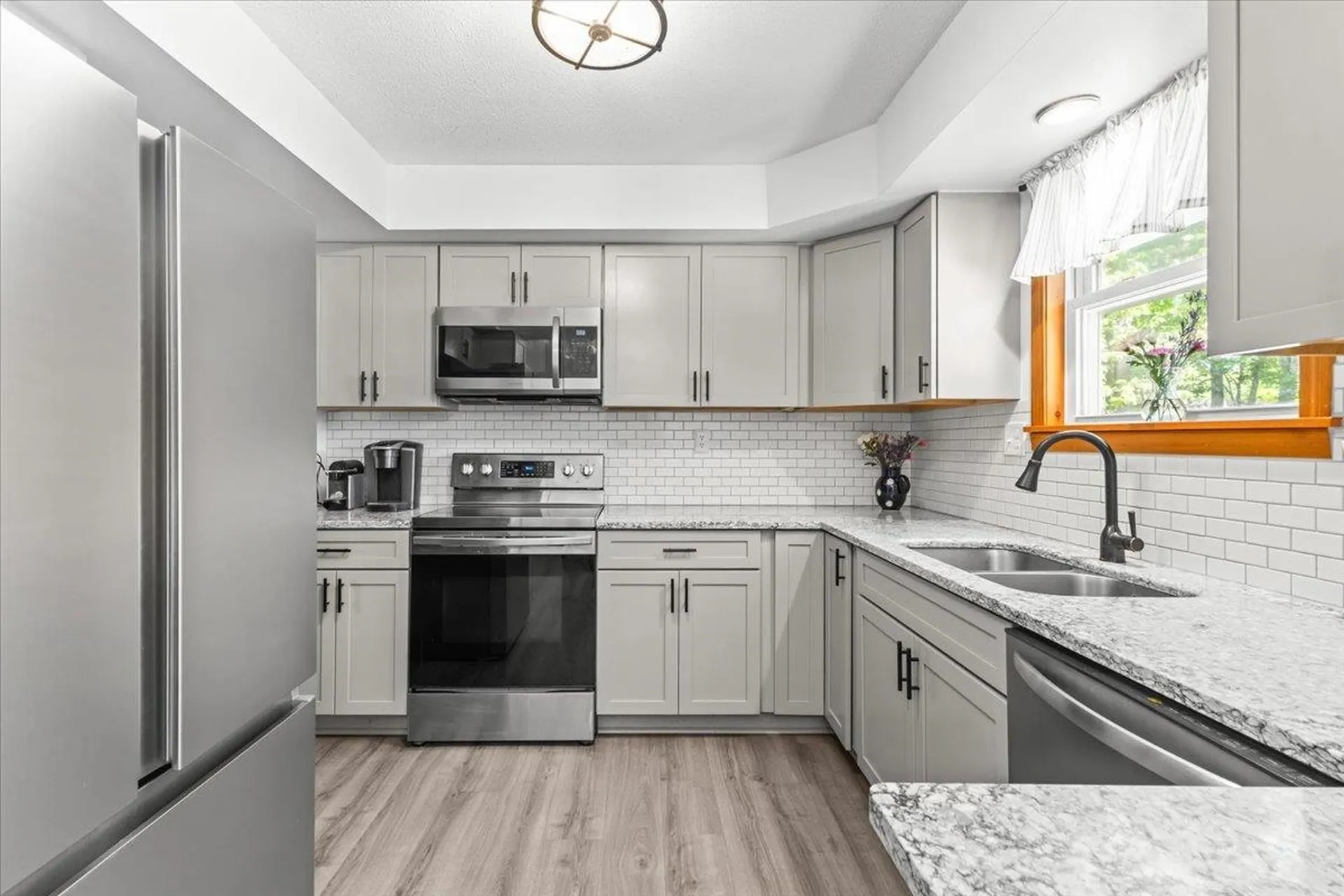 34 Margaret Street Essex VT 05452