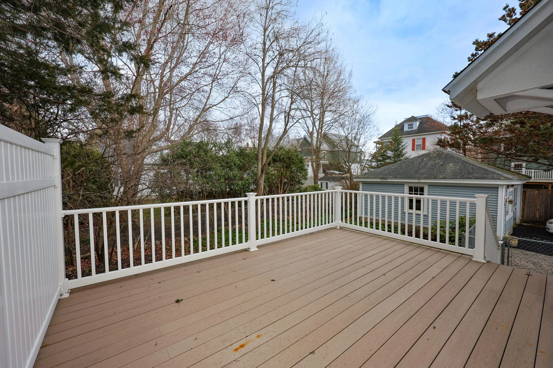 749 Maple Street Manchester NH 03104