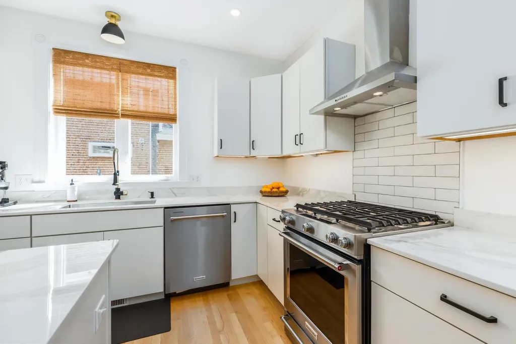 57 Sherburne Avenue Portsmouth NH 03801