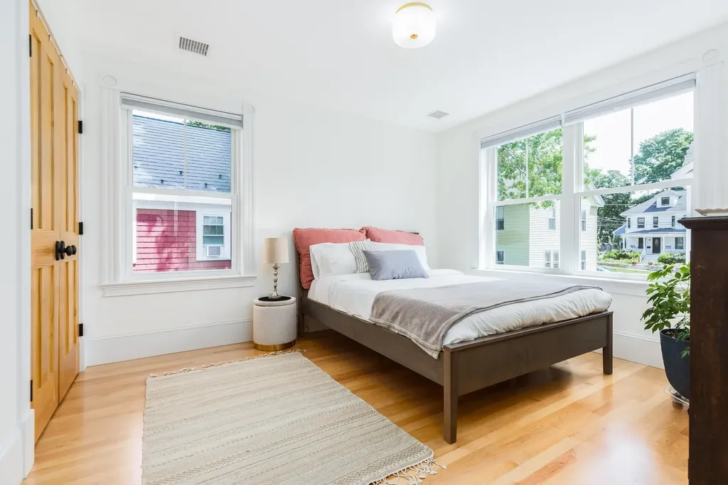 57 Sherburne Avenue Portsmouth NH 03801