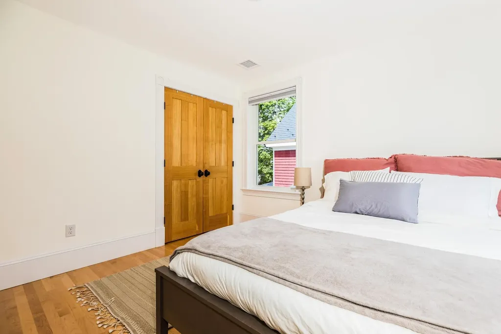 57 Sherburne Avenue Portsmouth NH 03801