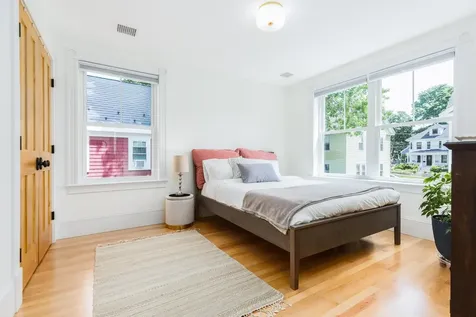 57 Sherburne Avenue Portsmouth NH 03801